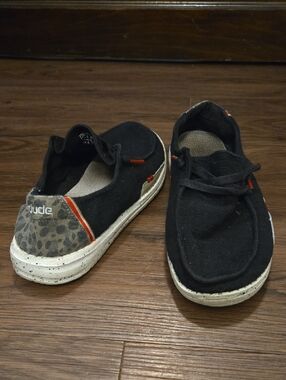 Hey Dude Black Canvas Sneakers with Leopard Heel Accent